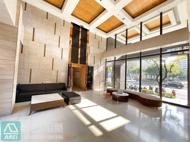 R16新左營高鐵 | TOP協勝發 | 高鐵特區 | 三房可租補