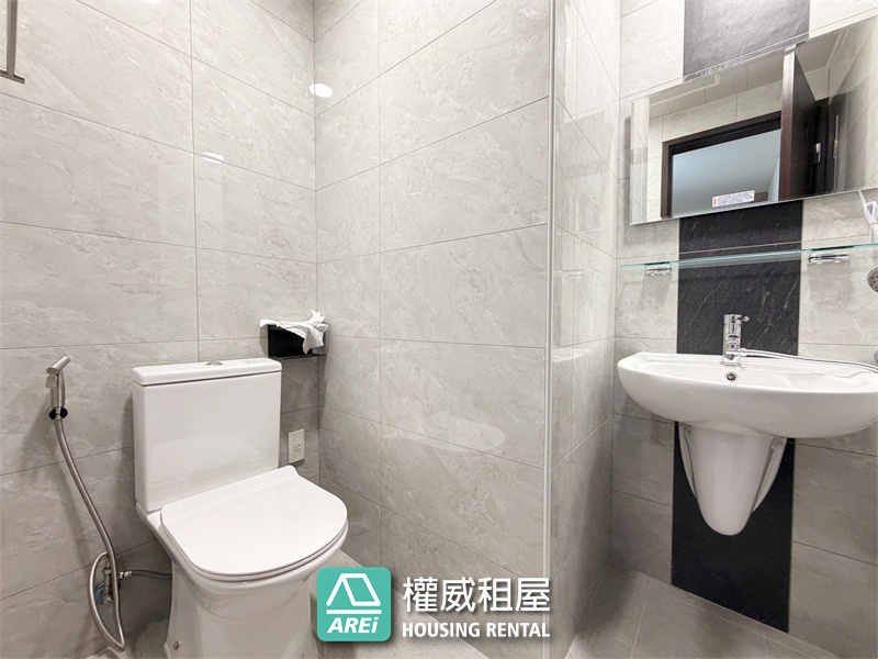 華雄交響曲｜兩房兩衛浴平車・住進河光與微風的每日序曲