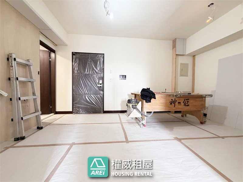 華雄交響曲｜兩房兩衛浴平車・住進河光與微風的每日序曲