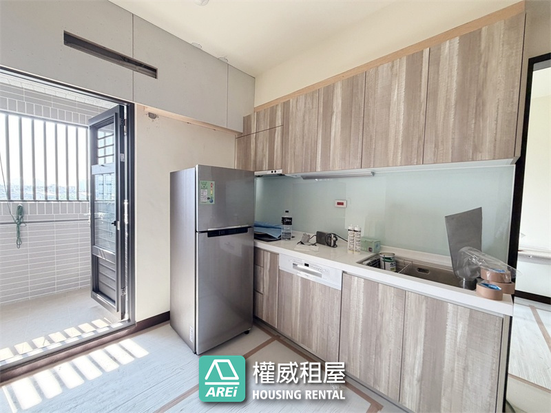 華雄交響曲｜兩房兩衛浴平車・住進河光與微風的每日序曲