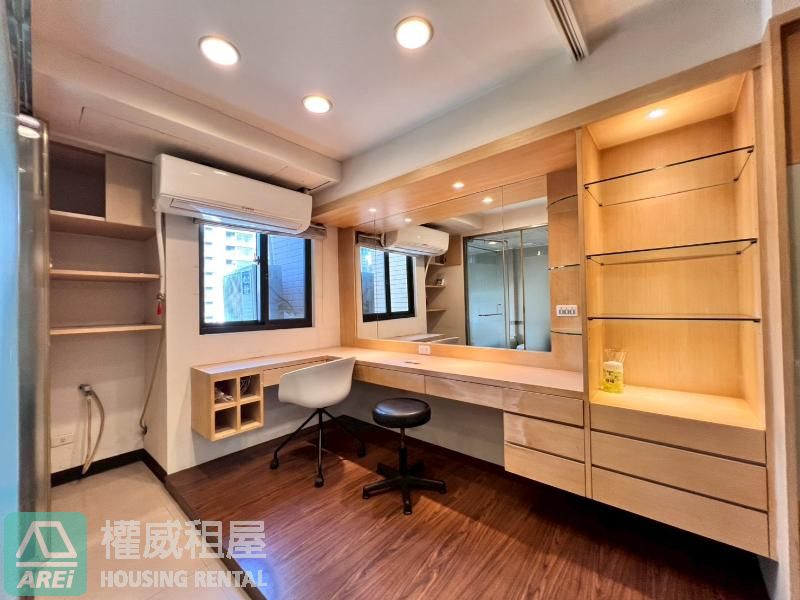 🏡 美術館|印象巴黎|1房+1衛有浴缸|平車