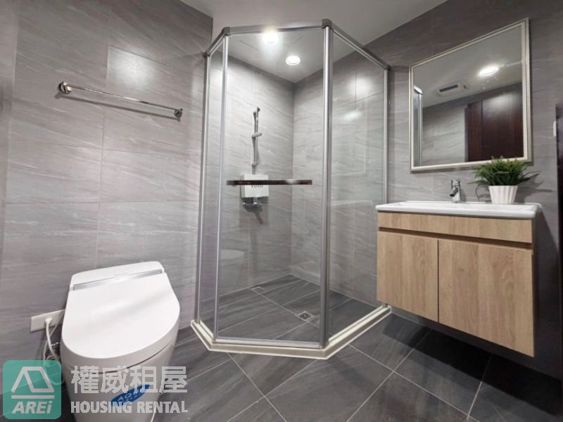 景觀宅| 可寵物| 可租補| 冠傑UI| 高大特區|2房2衛 ×平車