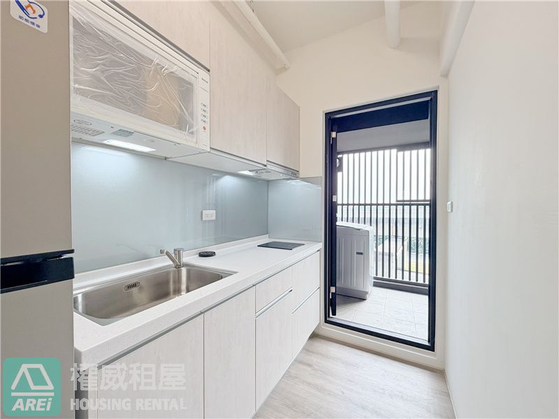 後勁MRT郡都科楠全新溫馨2房車位