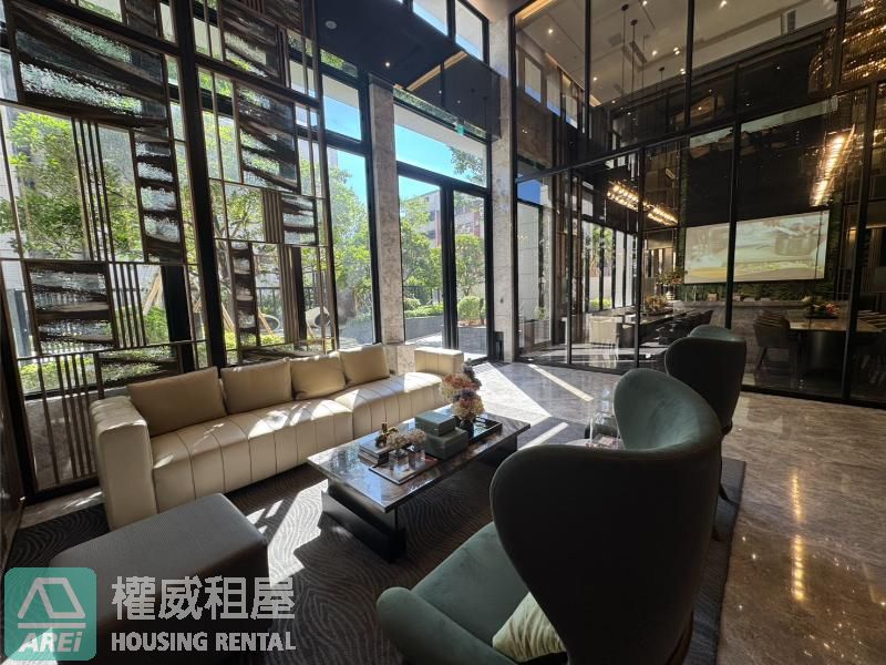 保泰一品｜角窗大面寬黃金店鋪