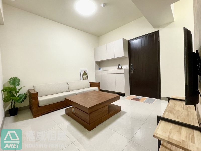 可租補鳳山文山特區綠廳院全新詩肯柚木兩房車位