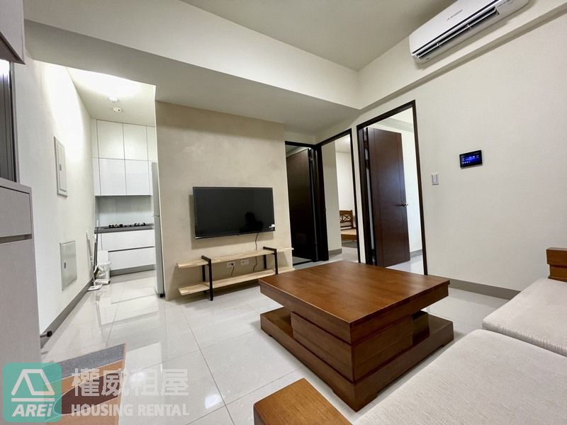 可租補鳳山文山特區綠廳院全新詩肯柚木兩房車位