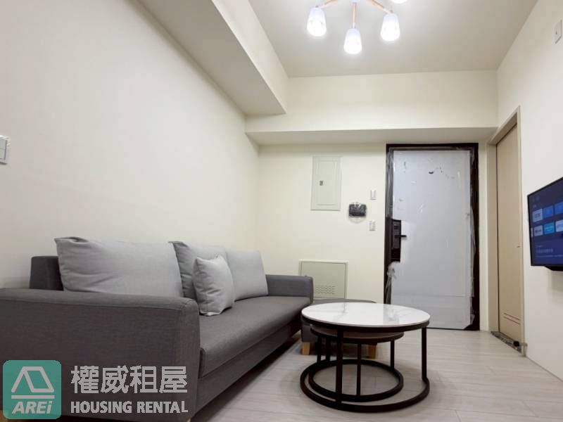 鳳凰信義| 岡山捷運宅| 兩房可租補| 樂購百貨x高醫岡山醫院