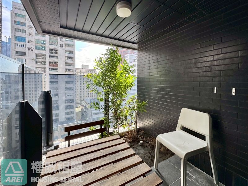 愛河畔風光💘愛情河左岸日式無印風2房