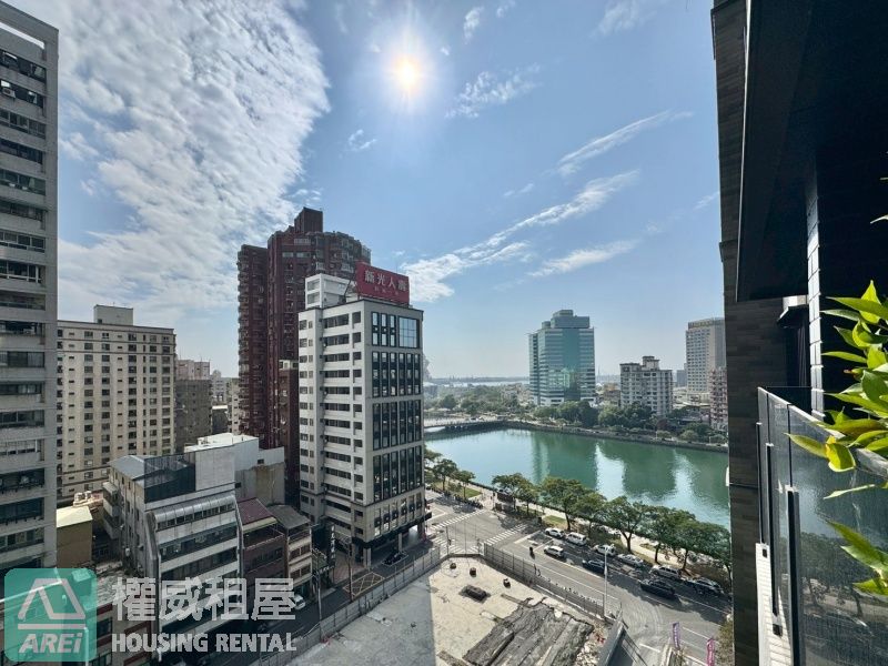 愛河畔風光💘愛情河左岸日式無印風2房