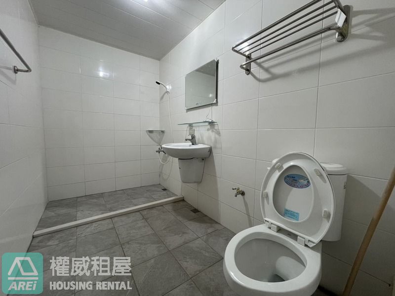 橋頭仕豐南路五房透天車墅