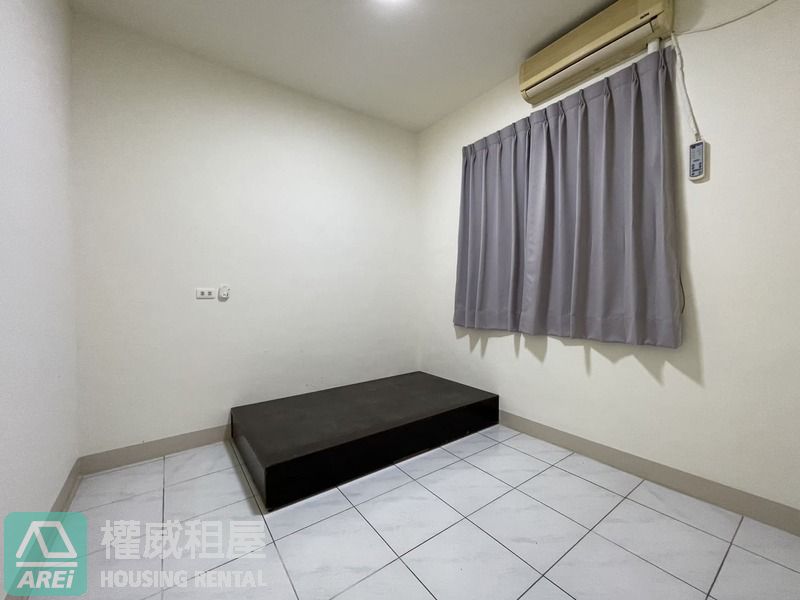 橋頭仕豐南路五房透天車墅