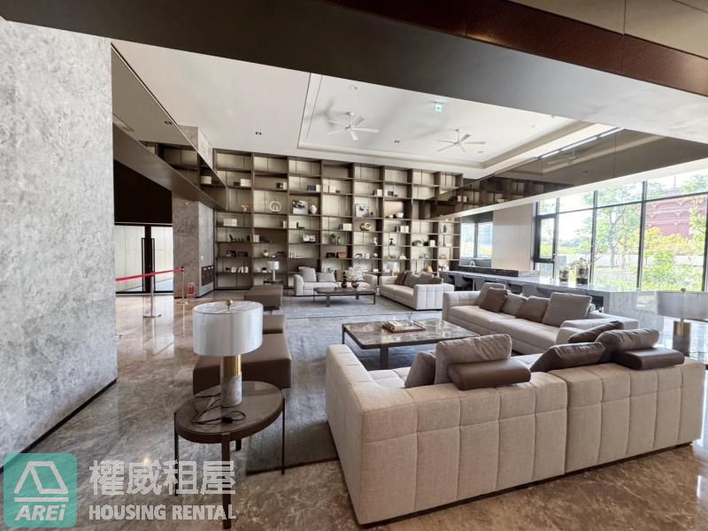 🏙五甲商圈｜聯上 ME 悅｜空屋採光2房車位｜可租補