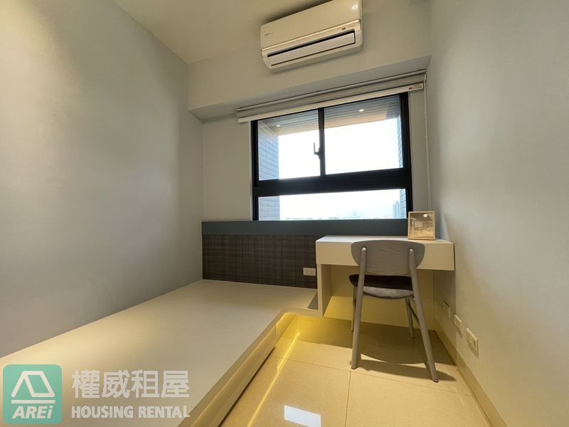 中都上美術樣品屋2+1房平移車位租補