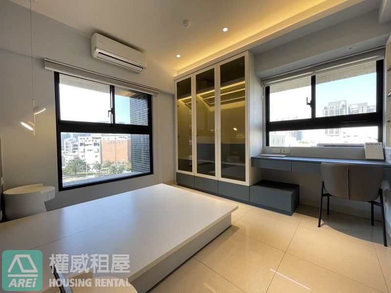 中都上美術樣品屋2+1房平移車位租補