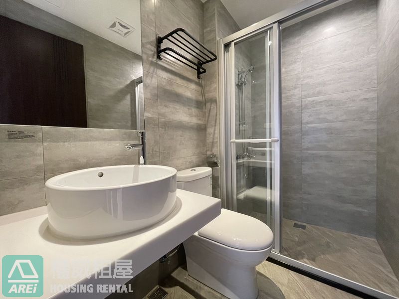 中都上美術樣品屋2+1房平移車位租補