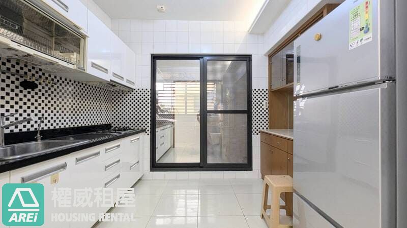 棋琴七重奏採光典雅4+1房車位