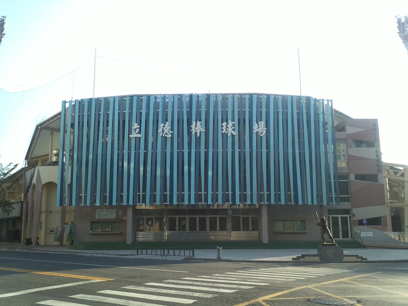 租補三房空屋∣前金幸福川∣皇家之戀景觀高樓