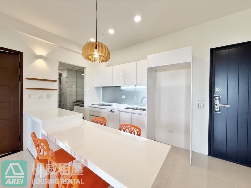 蓮池潭品味太普美術海雙主臥2+1房平車