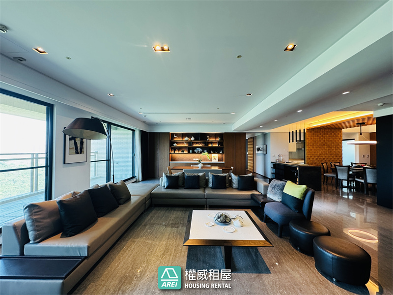 鼎峰見山面海大氣派三主臥雙平車