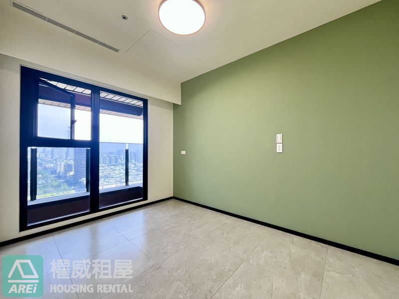 興富發博愛｜R12後驛熱河商圈｜高質感三房大平車