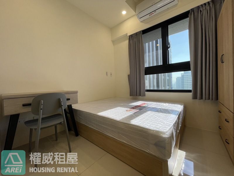 高大崑庭馥御全新採光簡約三房平車租補