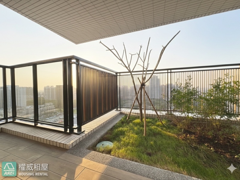 於楠梓一隅藍田玉，擁正三房餘裕，享一樓平車從容