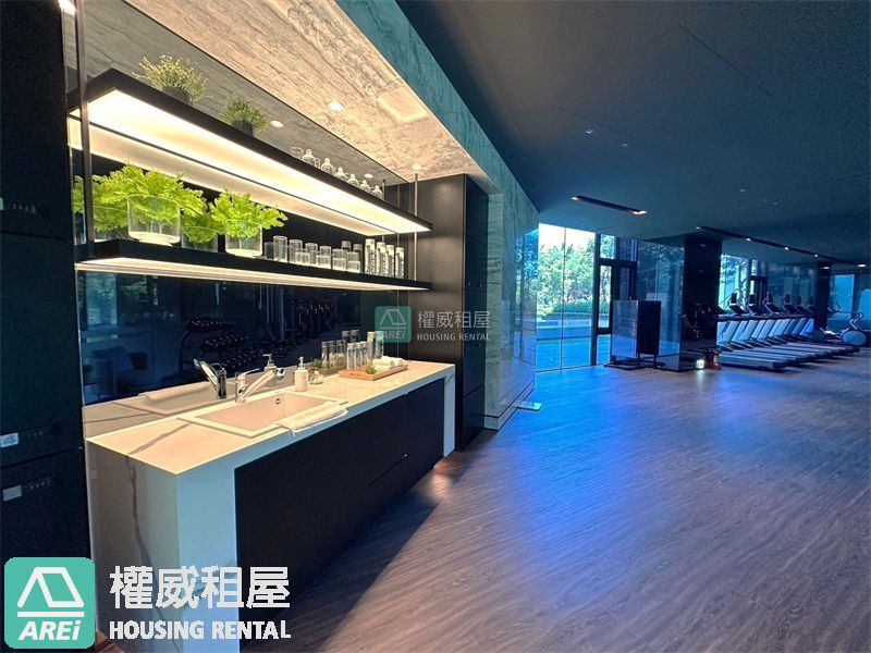 窗框即是畫框，收藏一片山海的靜謐｜太普美術海 3+1房平車