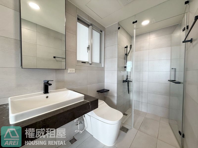 楠梓高大特區|泰嘉拓真2+1房|採光海景雅邸|可寵物租補