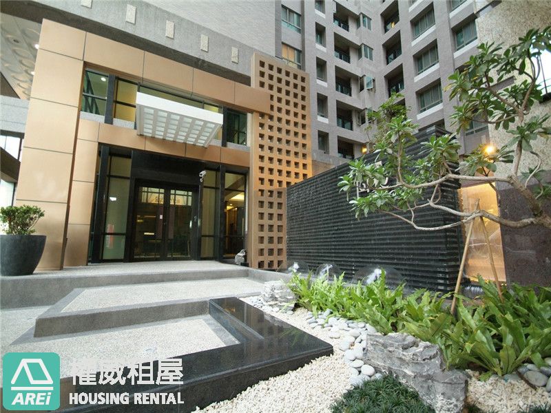 🏛️ 凹子底森林公園｜京城巴黎・簡而不凡的質感生活2房