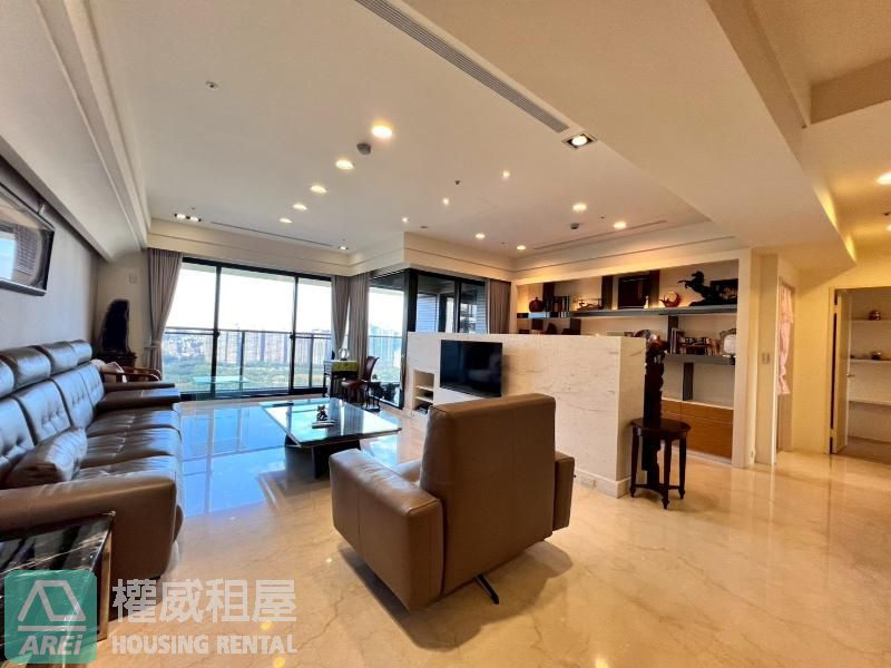 🌿俯瞰美術館景觀|美術君臨 3+1房平車