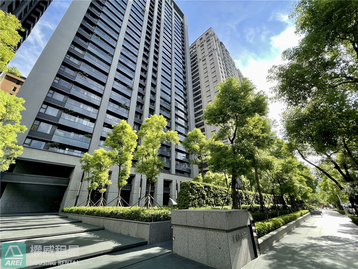 🌿俯瞰美術館景觀|美術君臨 3+1房平車