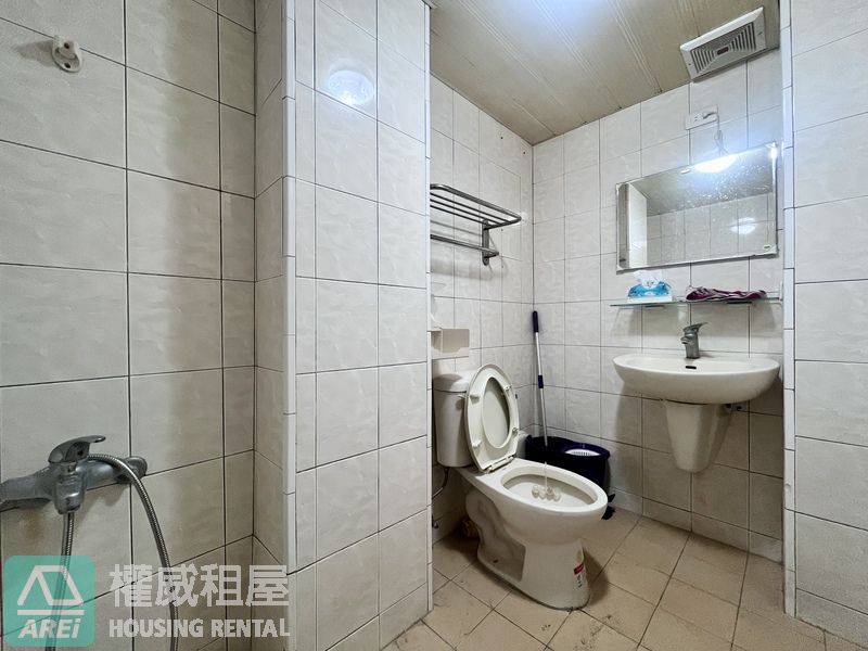 ✨ 鬧中取靜優質選｜高醫商圈電梯華廈景觀 2 房 ✨