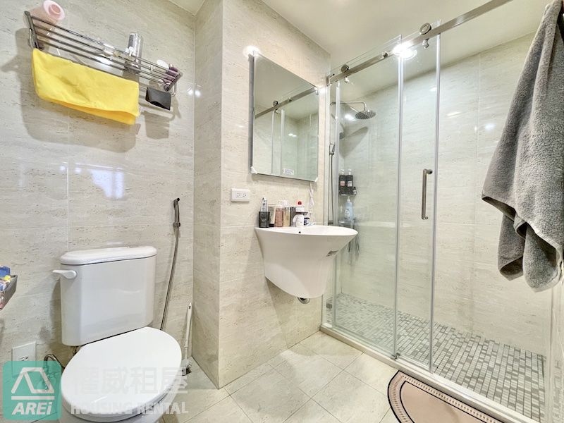 R12捷運后羿站上興富發博愛看太陽3房平車