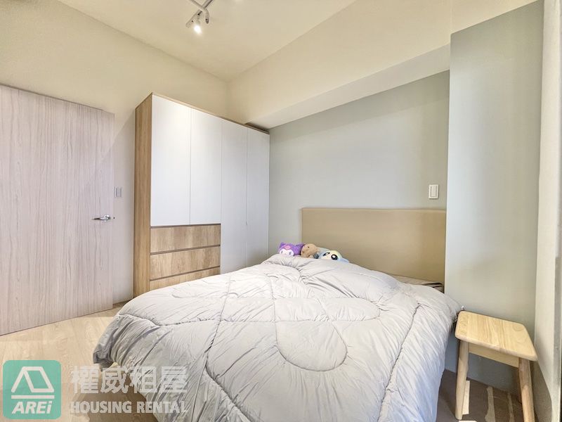 R12捷運后羿站上興富發博愛看太陽3房平車