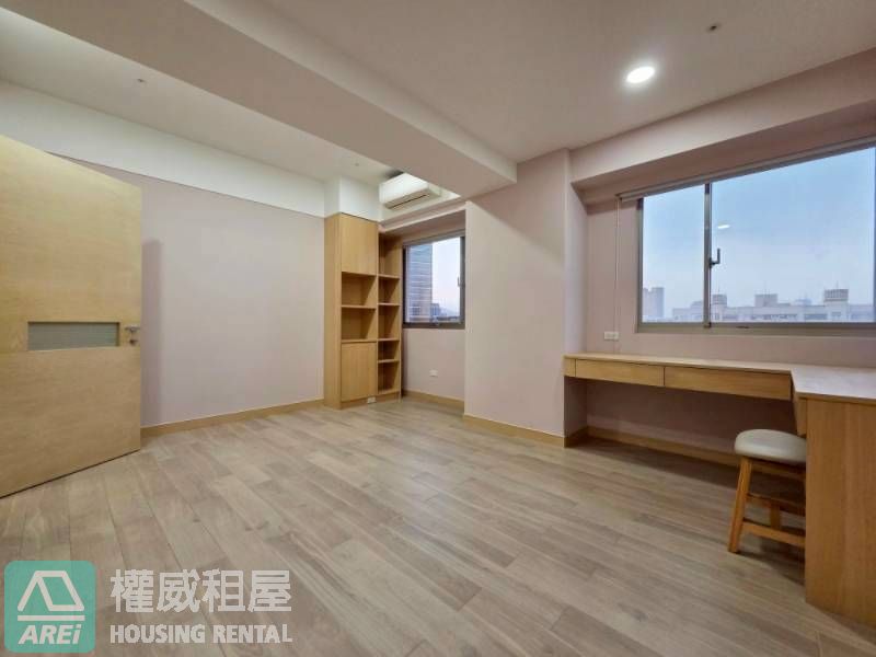 文化中心商圈｜永信登峰｜高樓景觀大三房美宅平車×可寵