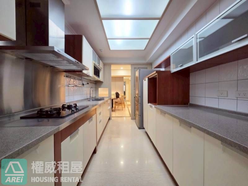 文化中心商圈｜永信登峰｜高樓景觀大三房美宅平車×可寵