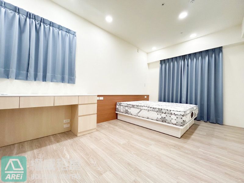 微笑時代高樓舒適一大房平車