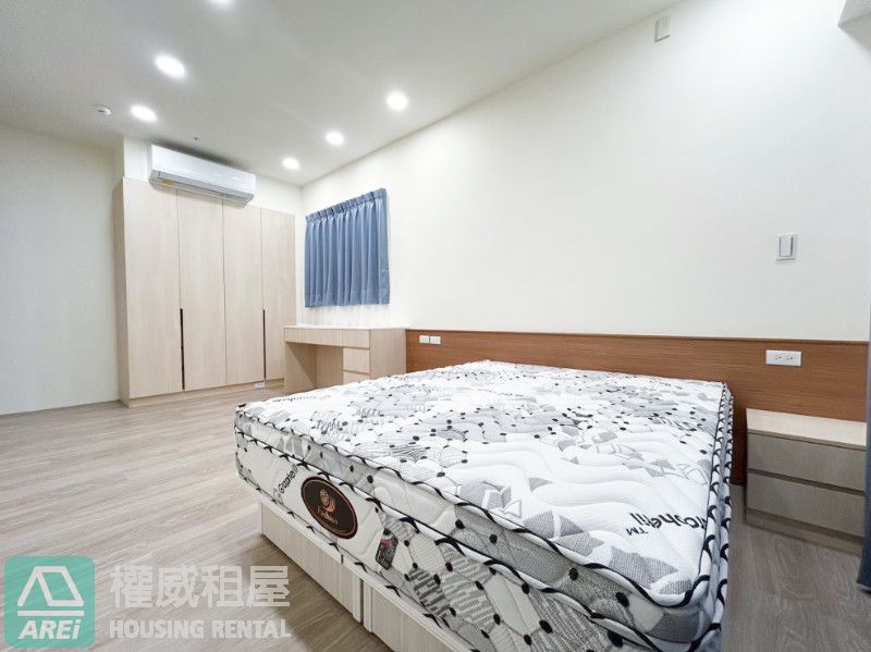 微笑時代高樓舒適一大房平車