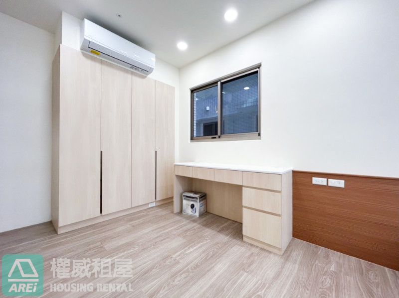 微笑時代高樓舒適一大房平車