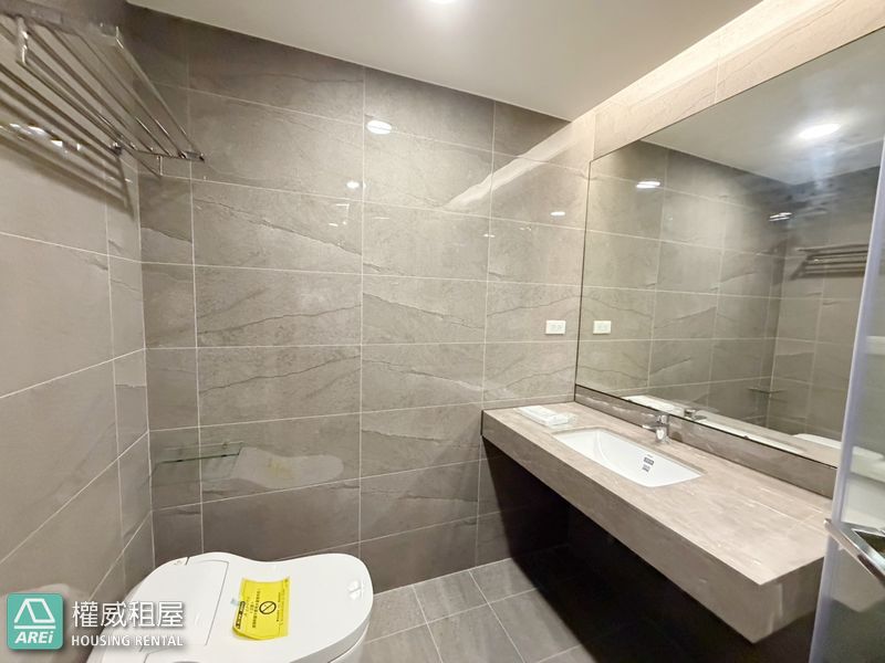 💥凱旋MRT輕軌 | 城揚大家 | 景觀宅公園旁2房💥