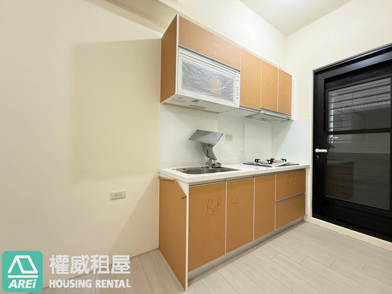 隆大鳳凰萃｜2房2衛全新空屋出租｜可租補、可寵物