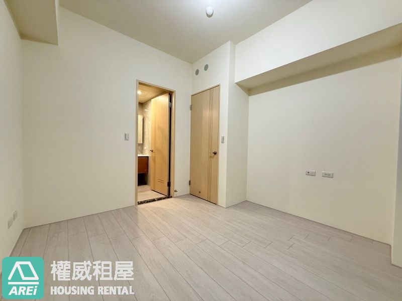 隆大鳳凰萃｜2房2衛全新空屋出租｜可租補、可寵物