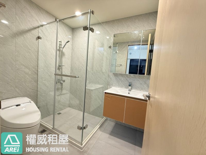 隆大鳳凰萃｜2房2衛全新空屋出租｜可租補、可寵物