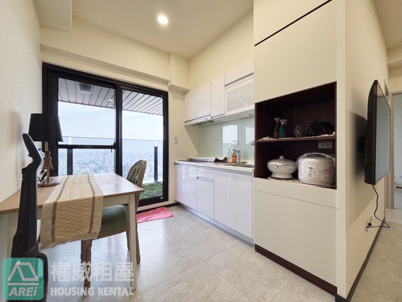 興富發博愛全新高樓層景觀3房平車