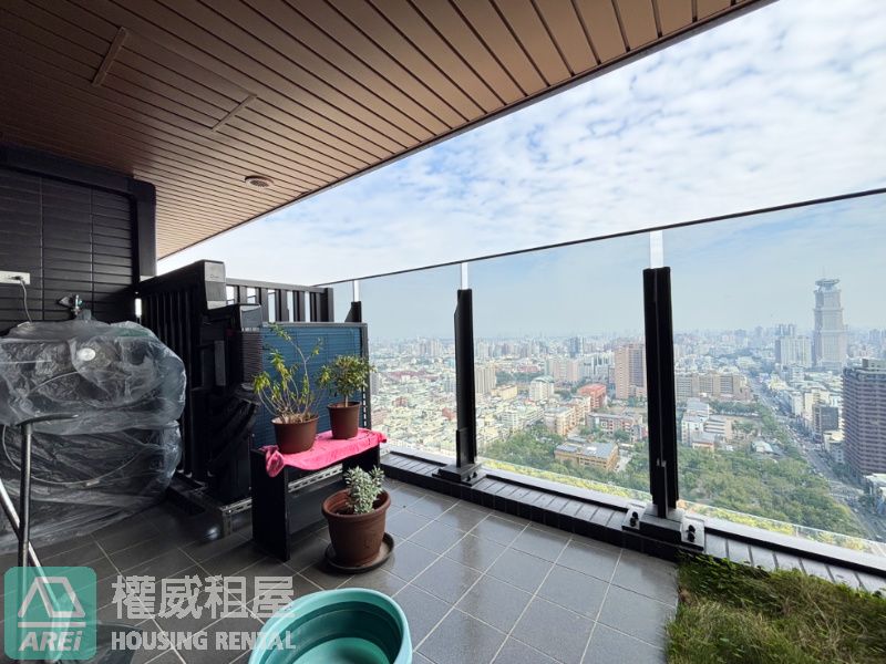 興富發博愛全新高樓層景觀3房平車