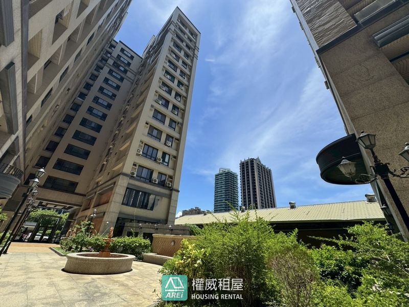 凹子底MRT京典大廈 | 舒適大3房 | 可租補