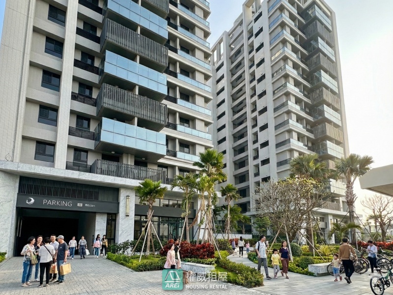 在橋科的綠海裡，築一座泳池島嶼 —— 鳳凰橋科 ONE-2+1房車位