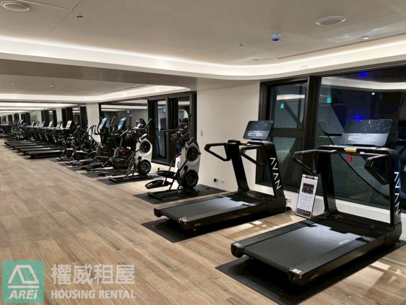 外商最愛❤️京城新世界高檔次2+1房平車