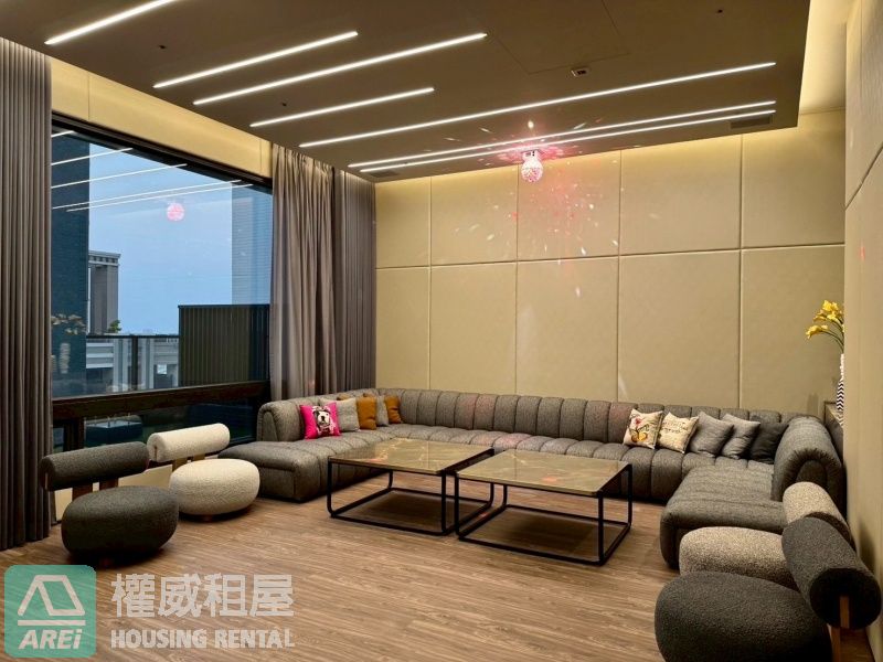 外商最愛❤️京城新世界高檔次2+1房平車