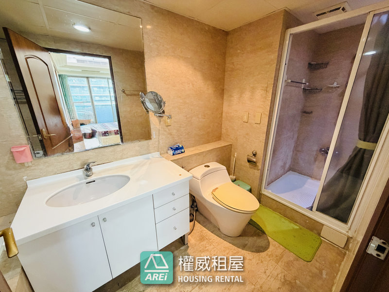 文化中心｜經典皇家｜大三房高樓層｜採光佳